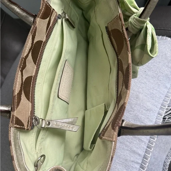Coach Tan and Green Satchel with Bow Accent - Picture 8 of 10